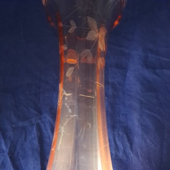 Vintage Pink Depression Glass Vase Etched Floral Design Fluted Rim - Picture 7 of 16